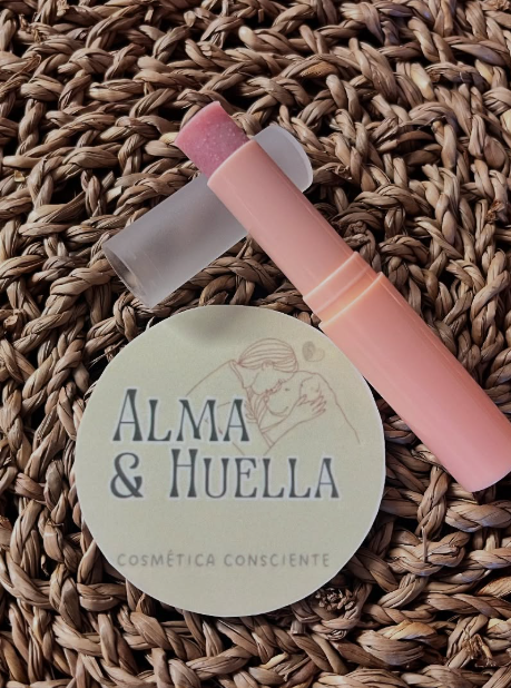 Labial nutritivo Karité y Remolacha